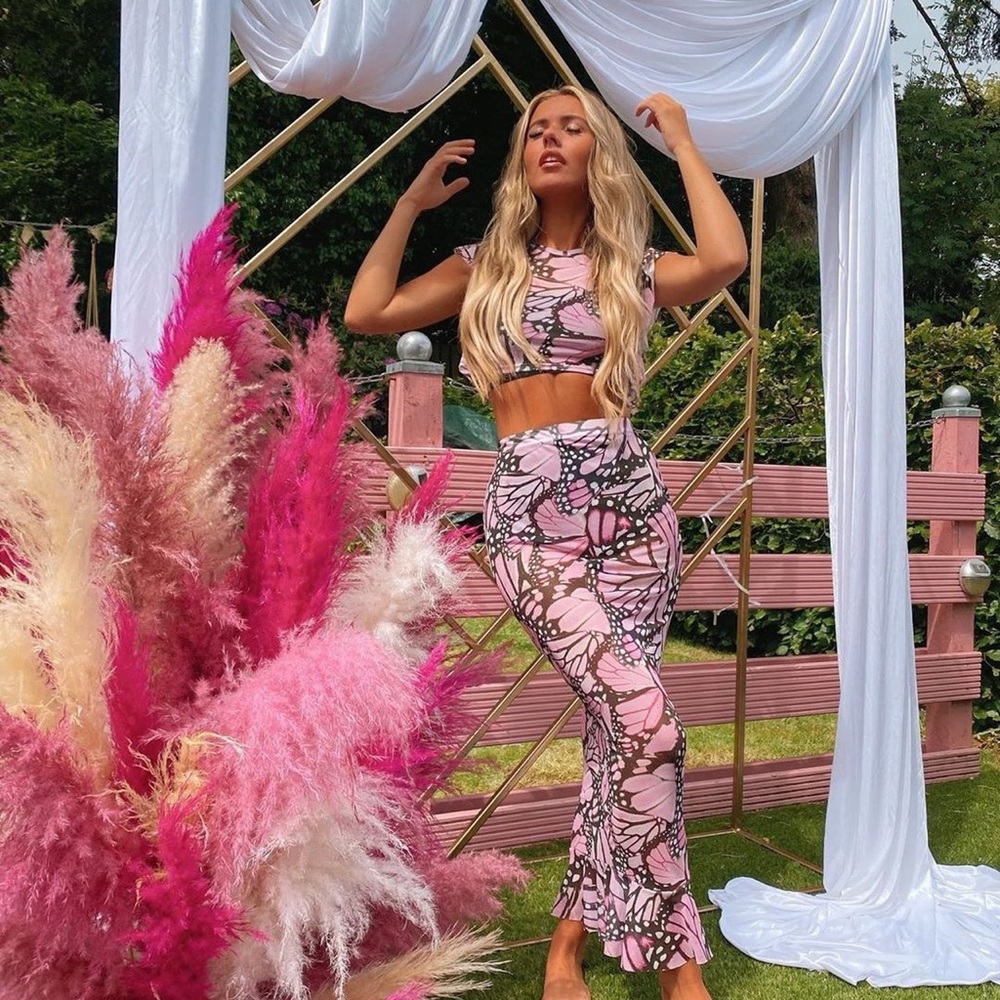 Nwt butterfly two piece matching set